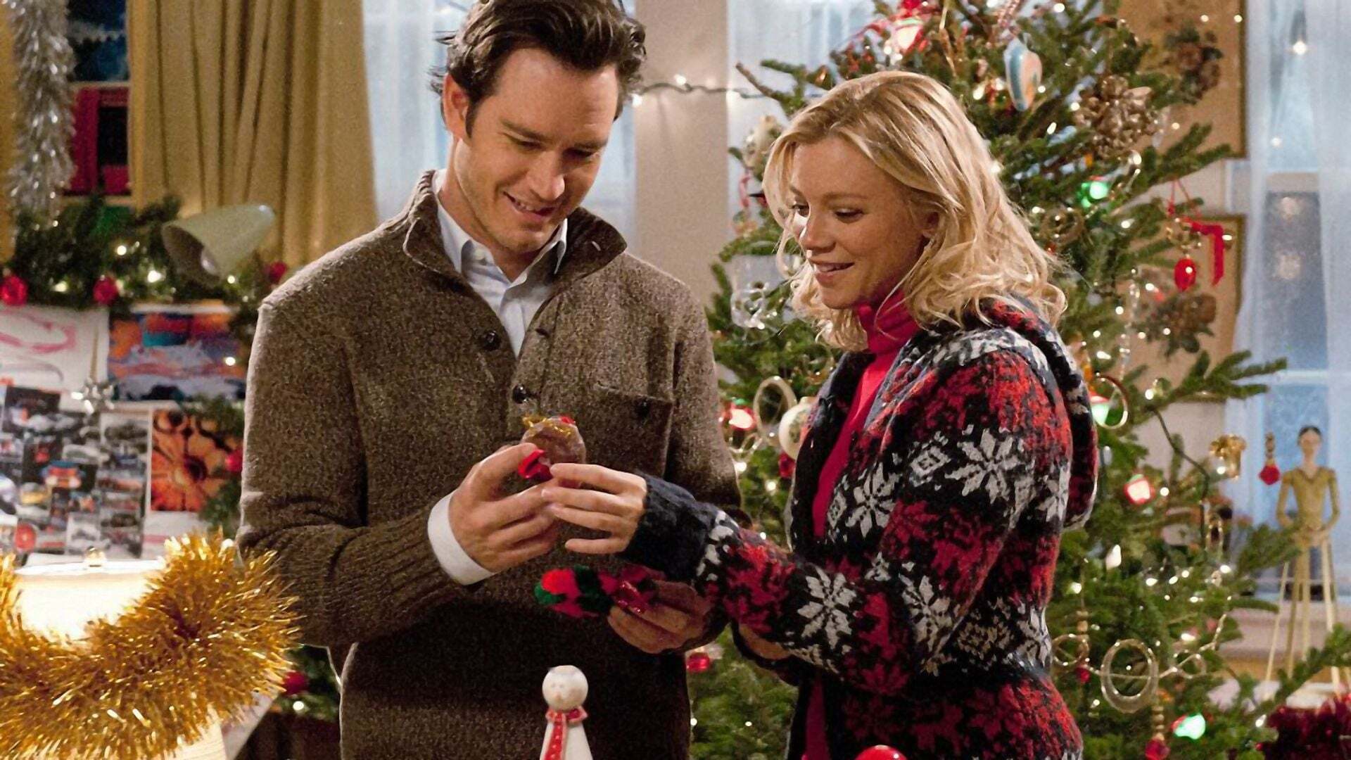 ’12 Dates of Christmas’ (2011) Review