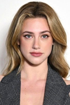 Lili Reinhart